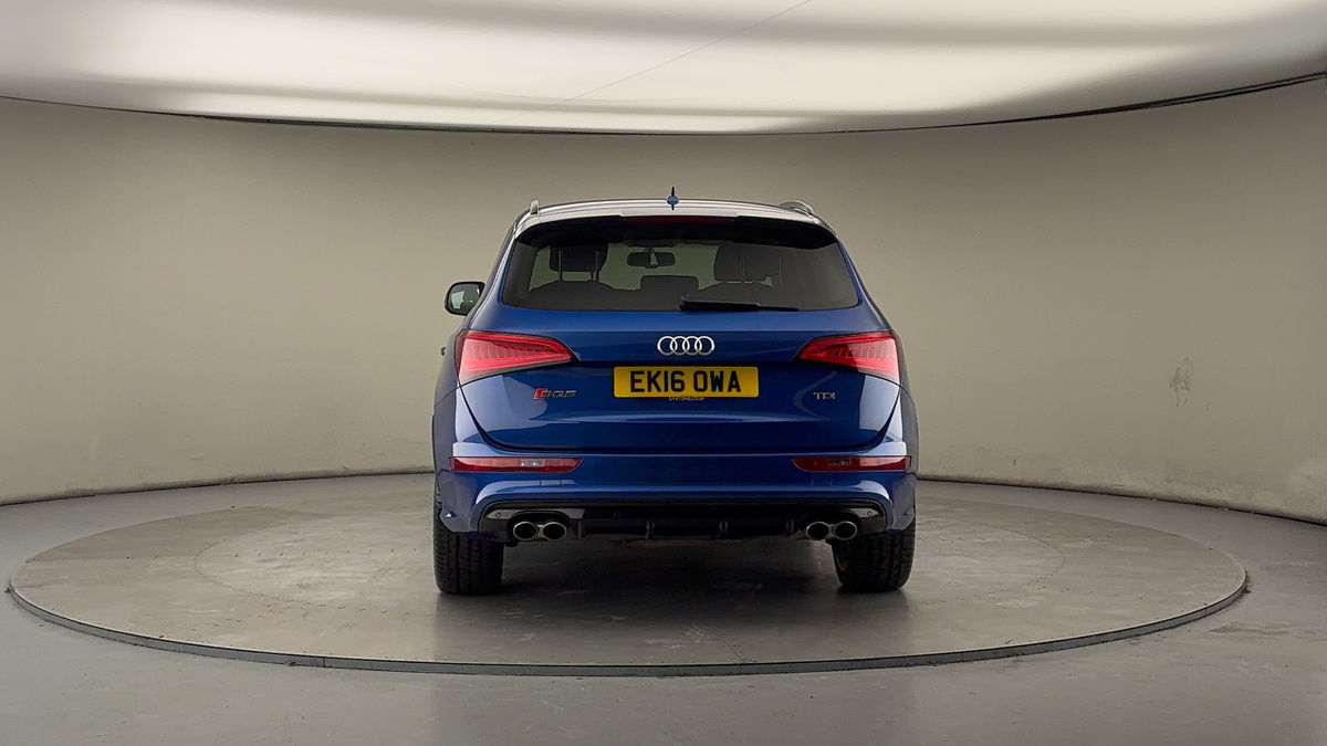 More views of Audi SQ5