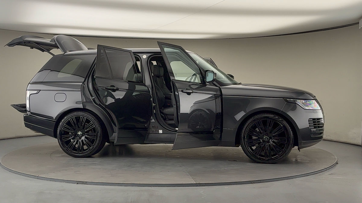 More views of Land Rover Range Rover