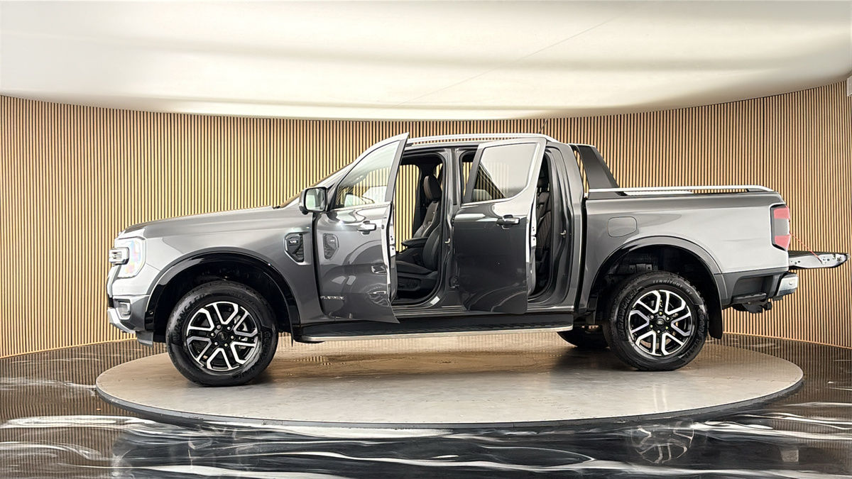 More views of Ford Ranger