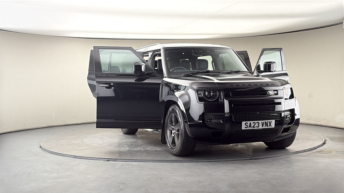 More views of Land Rover Defender 130