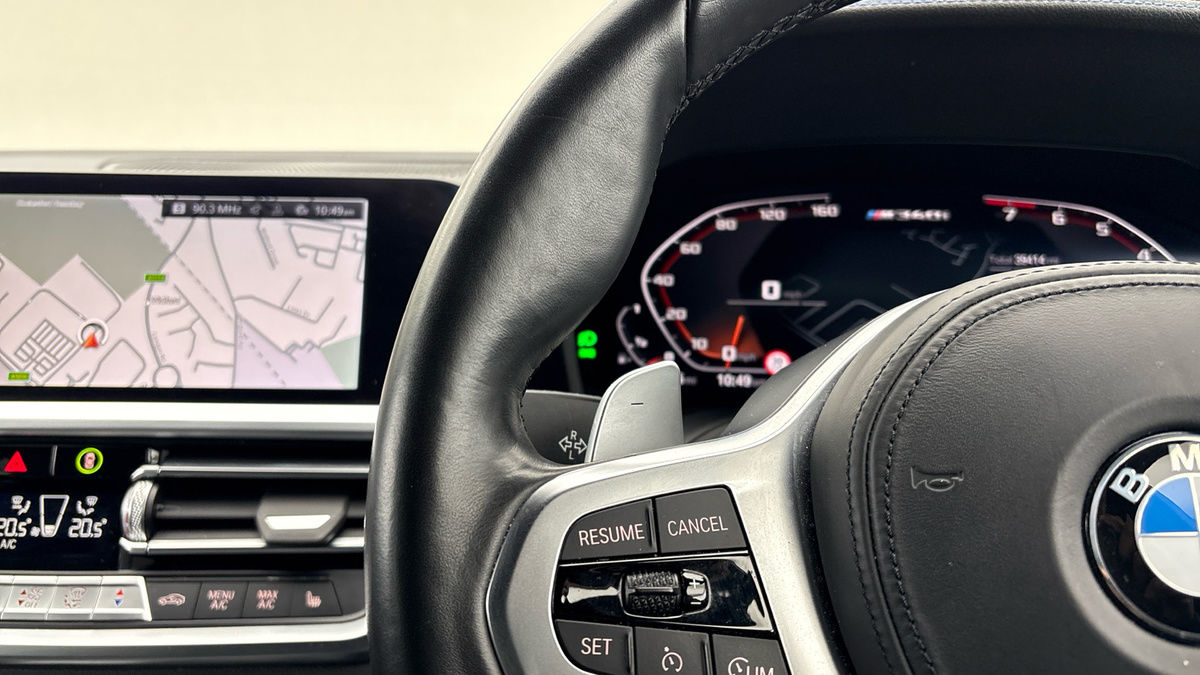 BMW 3 Series Image 13