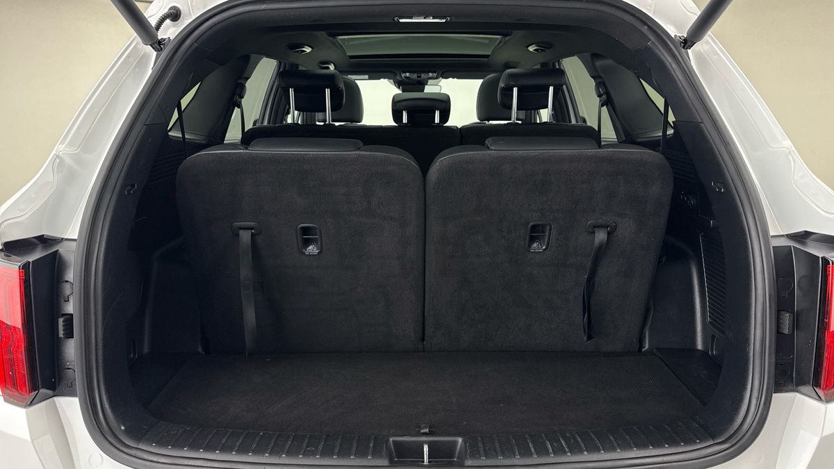 Kia Sorento Image 11