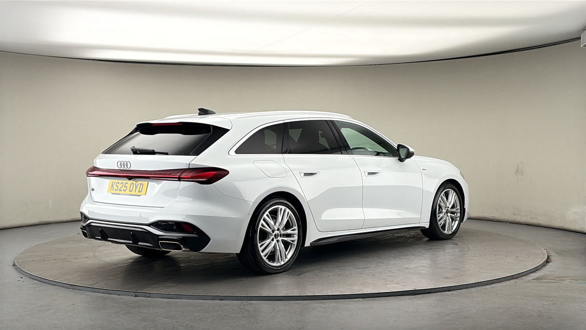 Audi A5 Avant Image 21