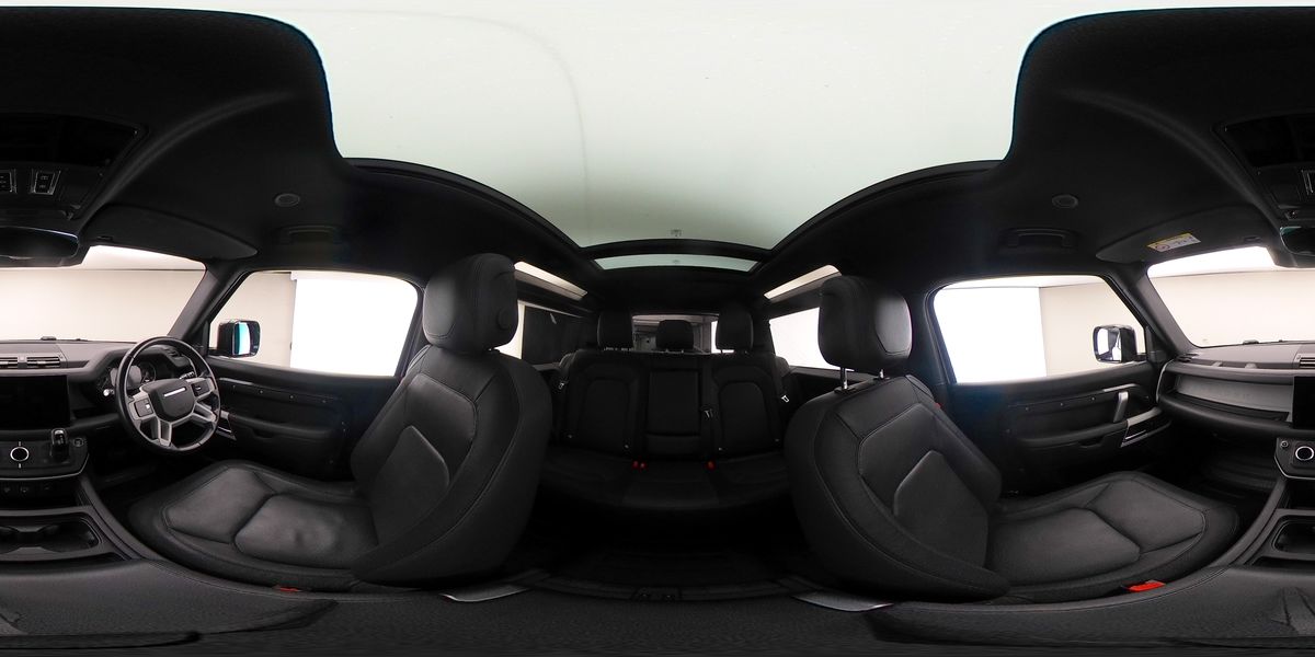 More views of Land Rover Defender 90