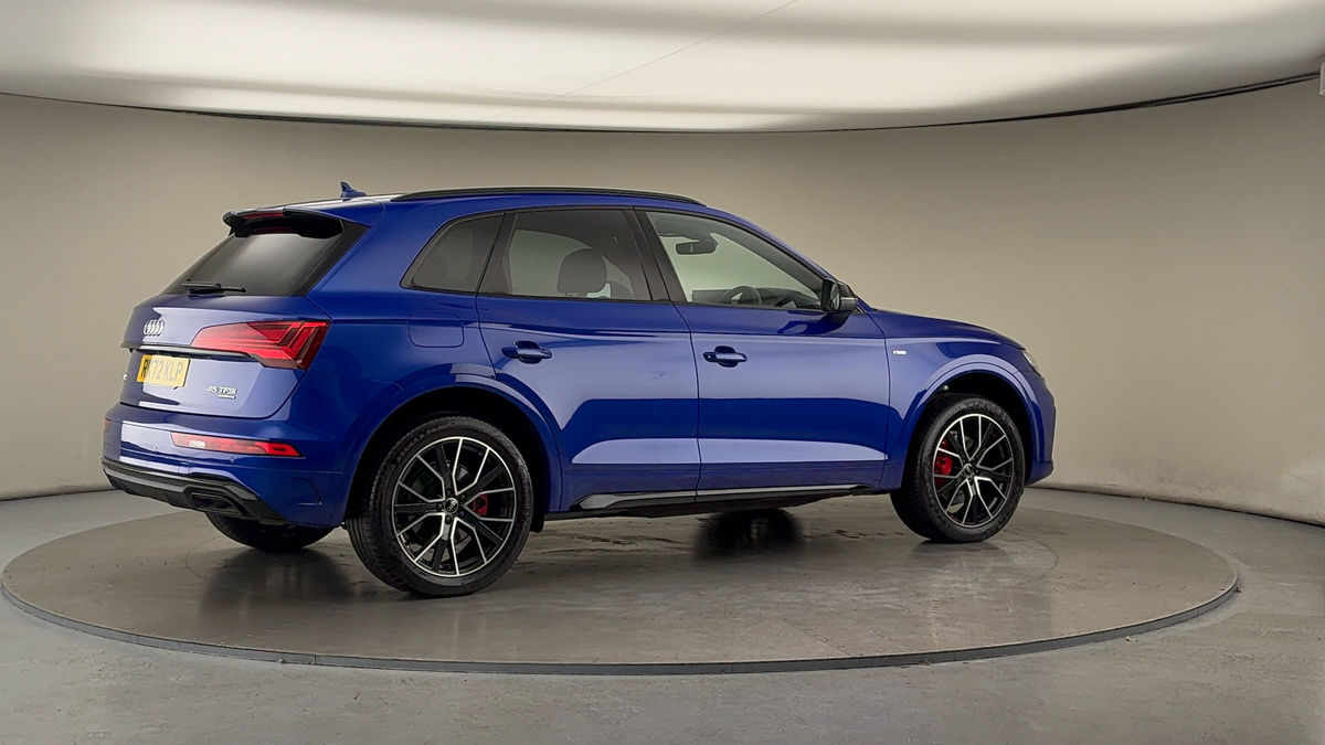 More views of Audi Q5