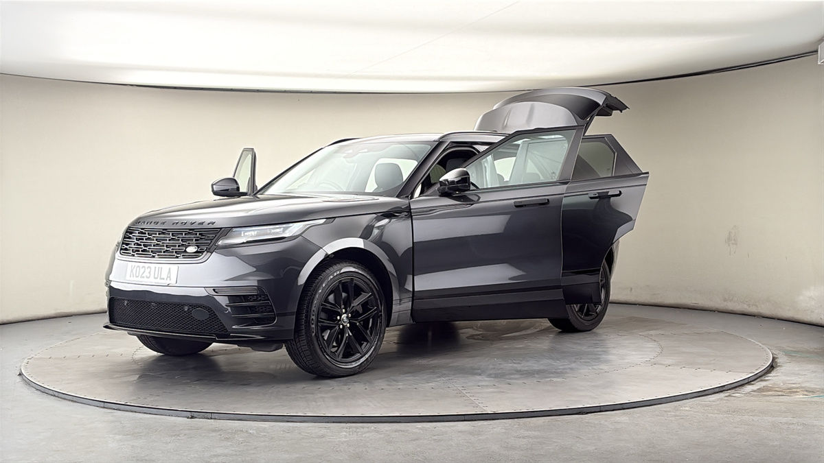 Land Rover Range Rover Velar Image 22