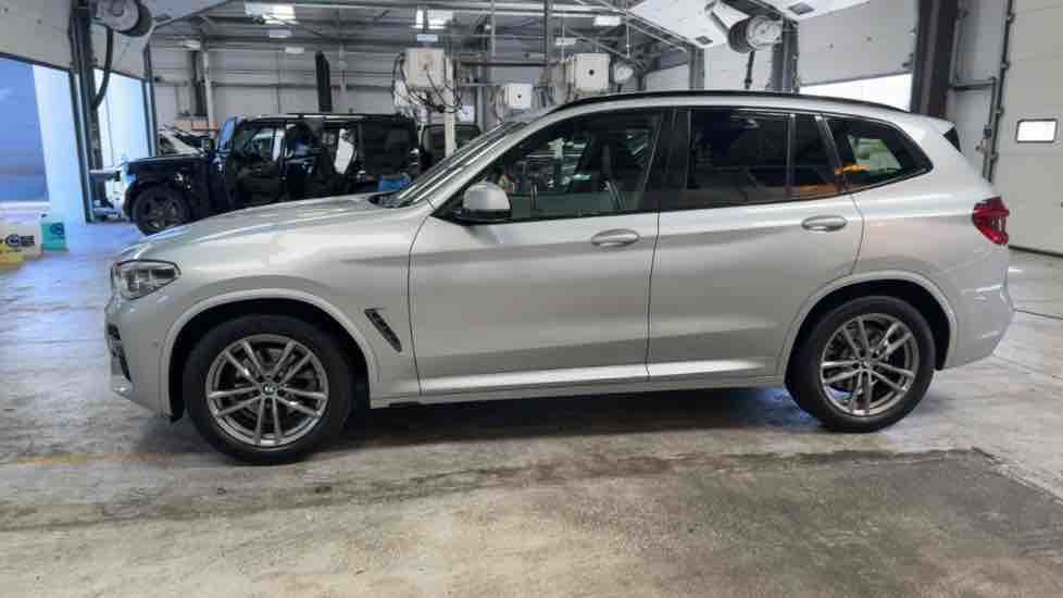 More views of BMW X3