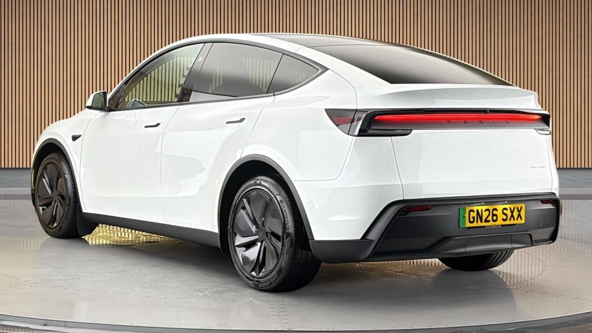 Tesla Model Y Image 2