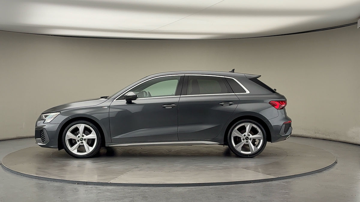 Audi A3 Image 15