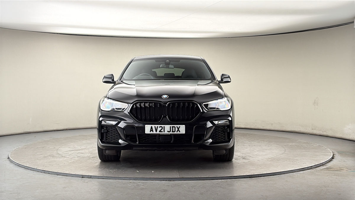 BMW X6 Image 3