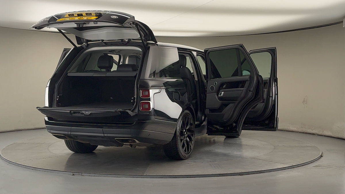 More views of Land Rover Range Rover