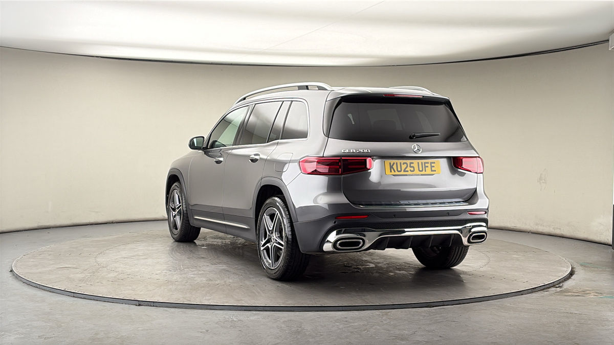 More views of Mercedes-Benz GLB