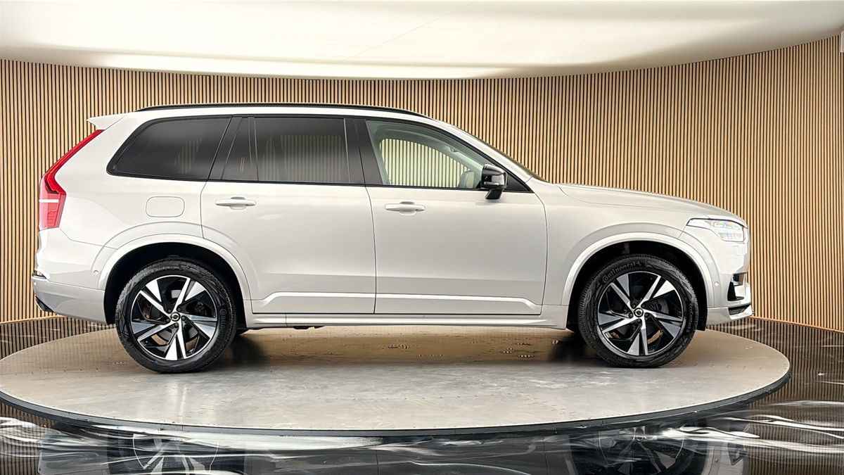 Volvo XC90 Image 16