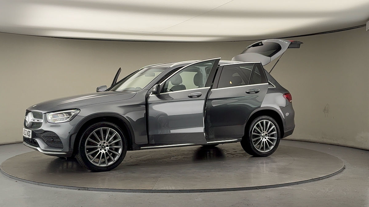 More views of Mercedes-Benz GLC