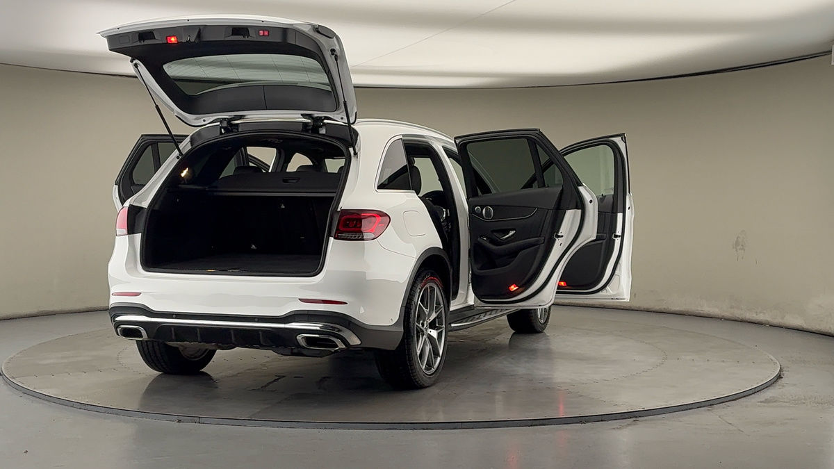 More views of Mercedes-Benz GLC