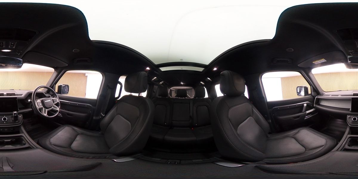 More views of Land Rover Defender 110