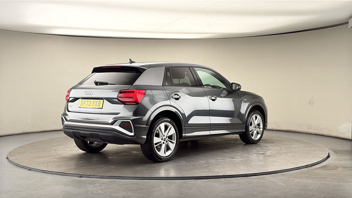Audi Q2 Image 21