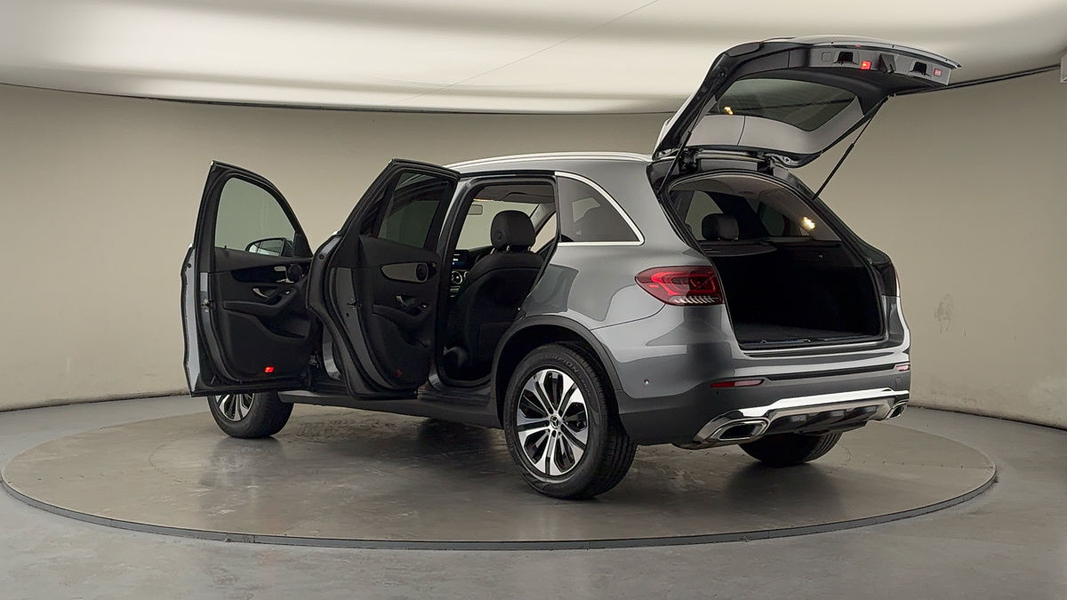 More views of Mercedes-Benz GLC