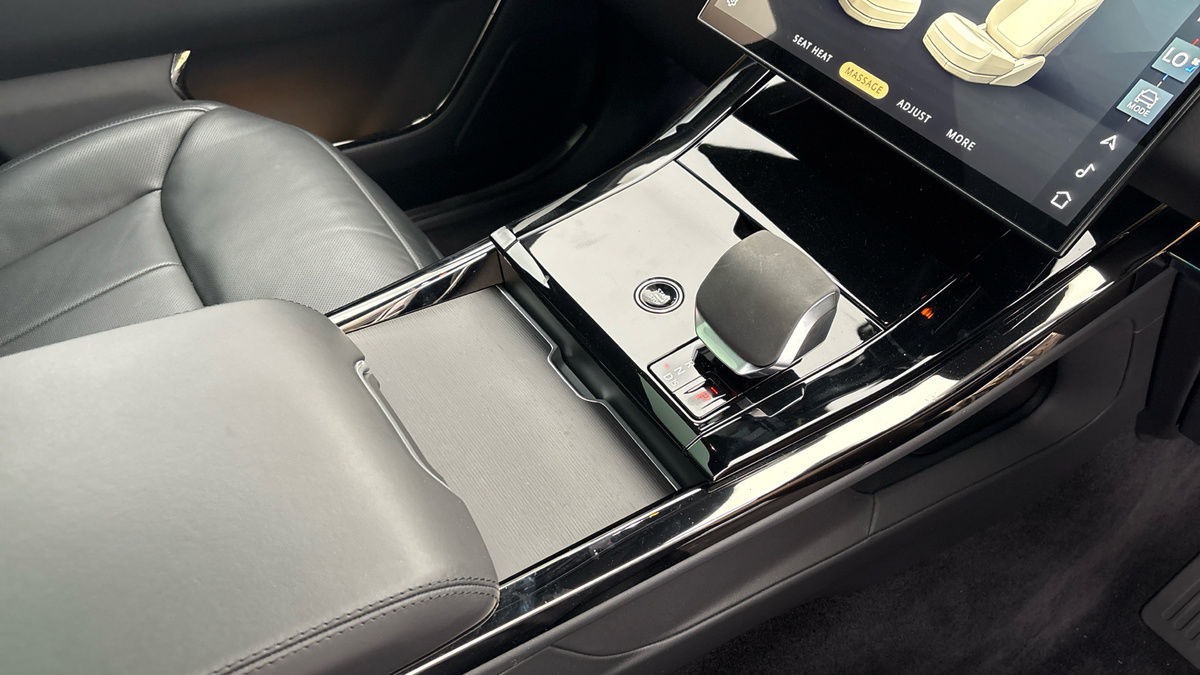 Land Rover Range Rover Sport Image 18
