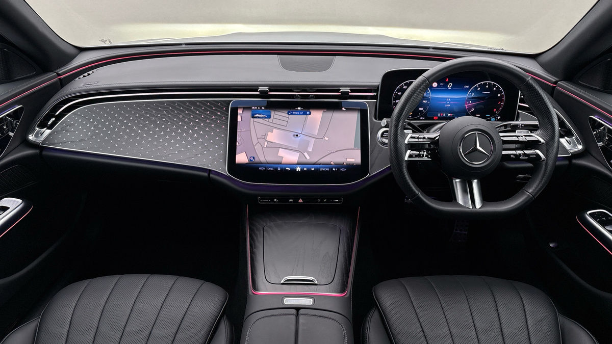 Mercedes-Benz E Class Image 12