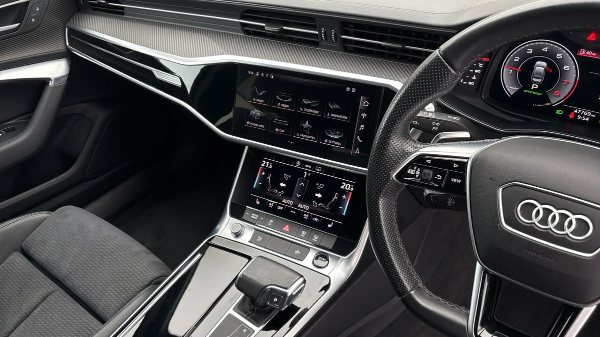 Audi A6 Saloon Image 18