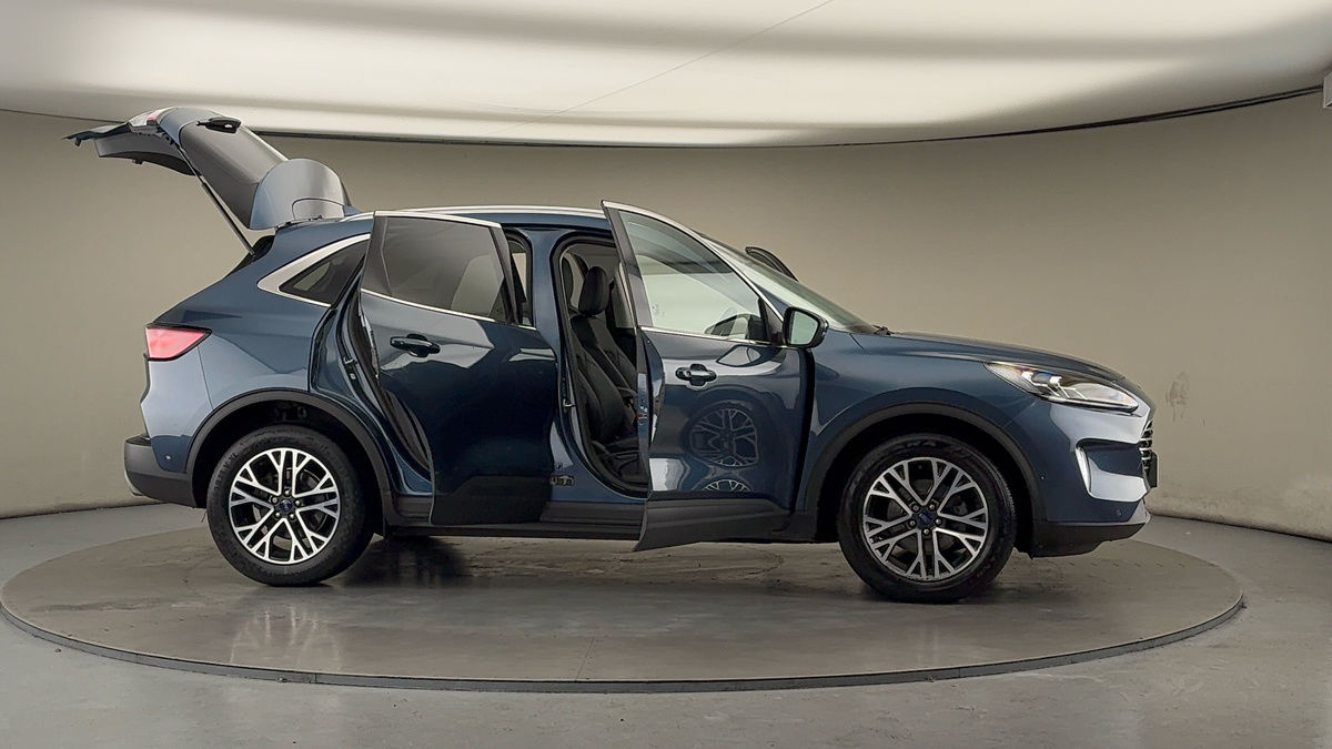 More views of Ford Kuga