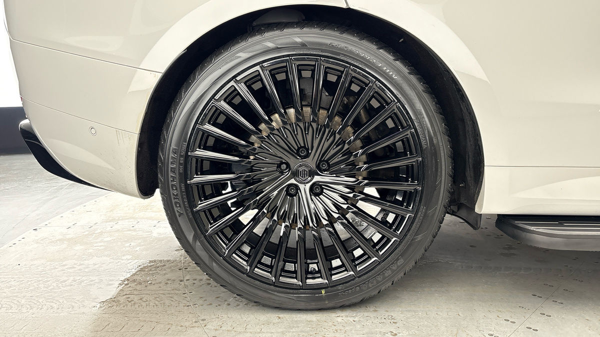 Land Rover Range Rover Sport Urban Image 10