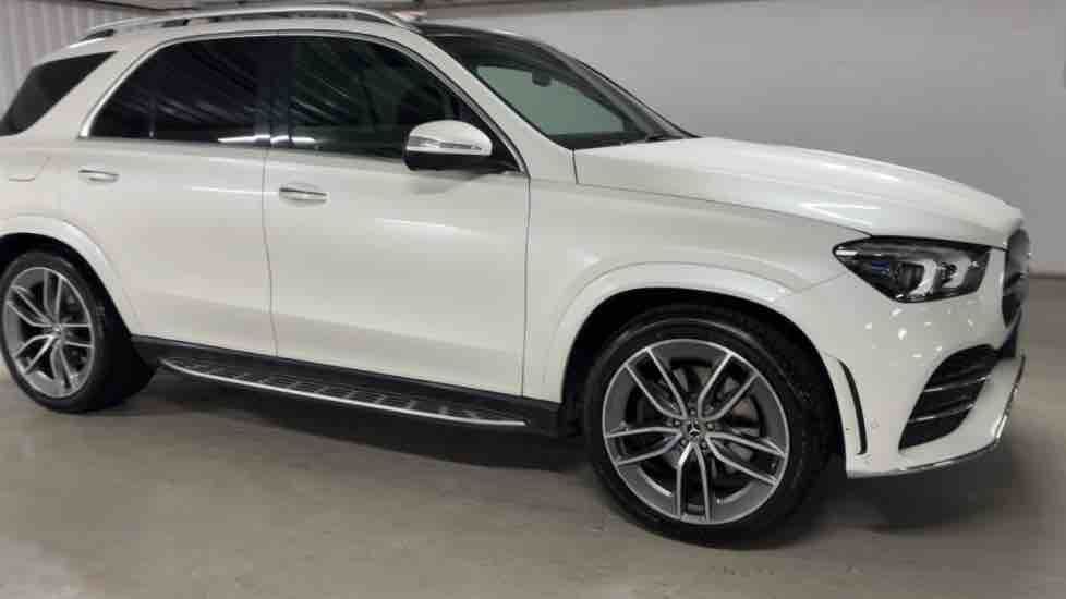 More views of Mercedes-Benz GLE