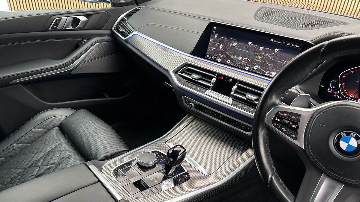 BMW X5 Image 18