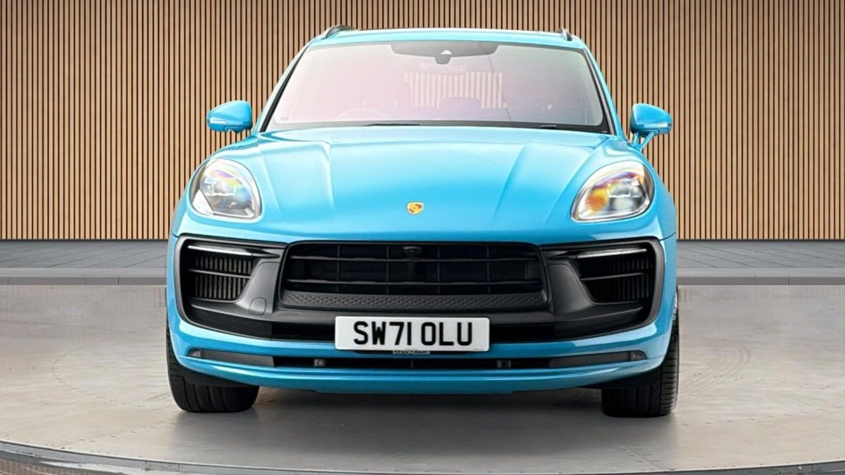 Porsche Macan Image 3