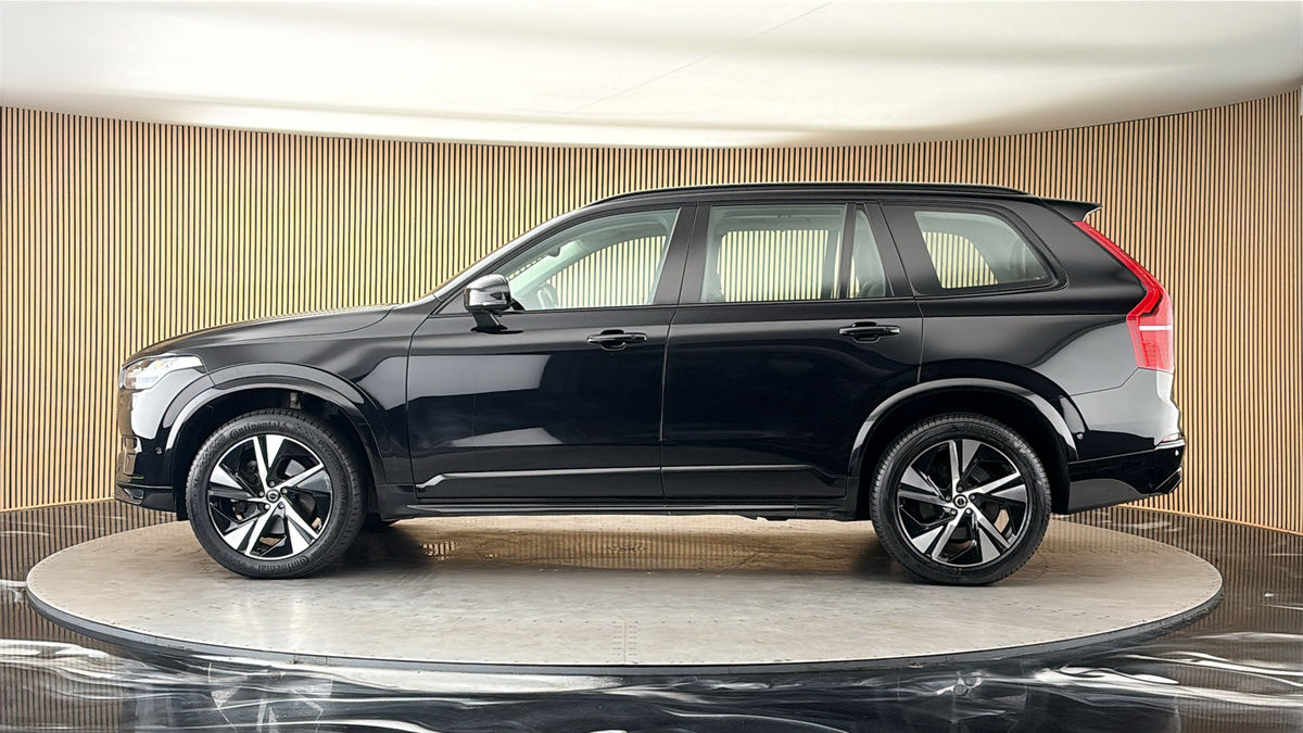 More views of Volvo XC90