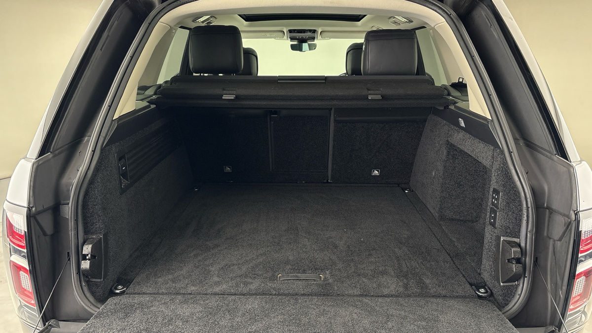 Land Rover Range Rover Image 11