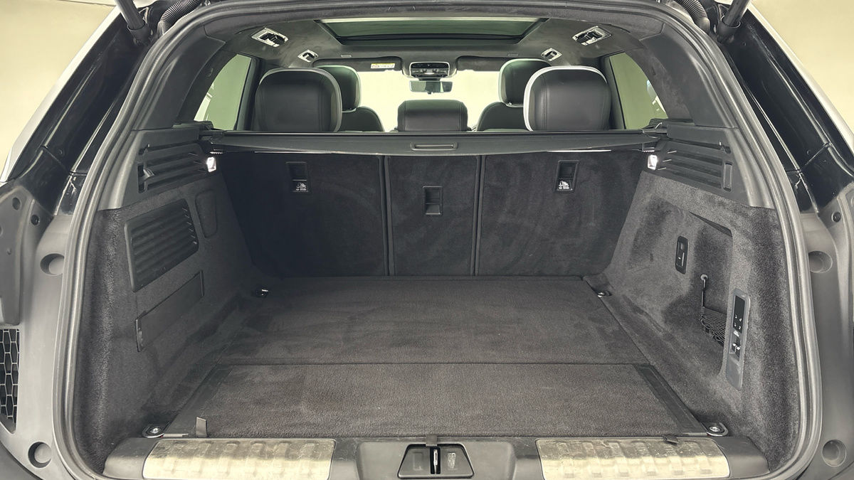 Land Rover Range Rover Sport Image 11