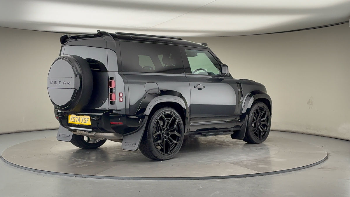 Land Rover Defender 90 Urban Image 21