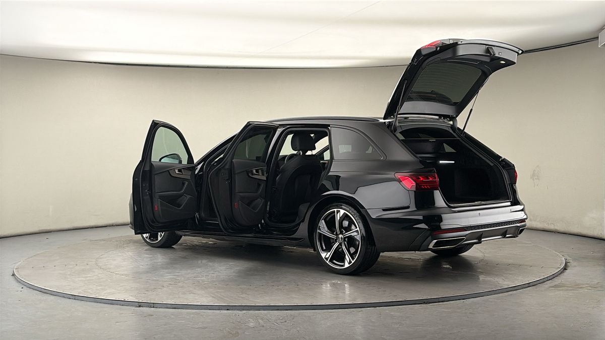 More views of Audi A4 Avant