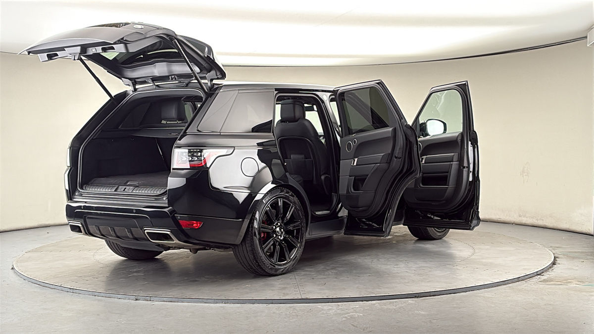 More views of Land Rover Range Rover Sport