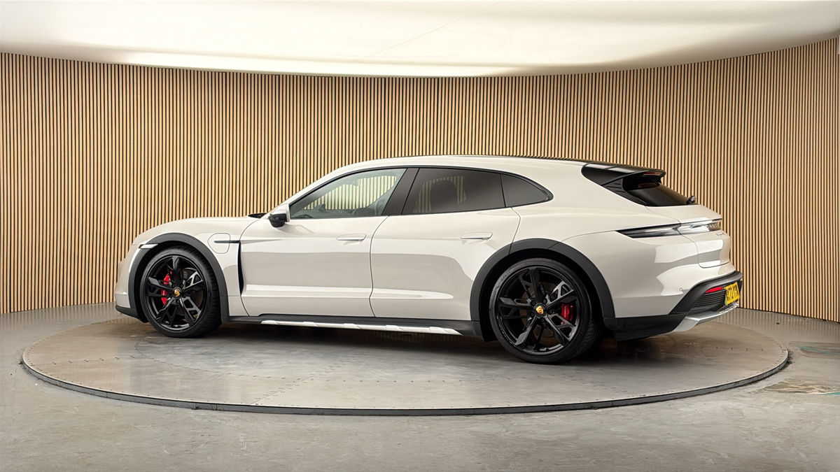 More views of Porsche Taycan