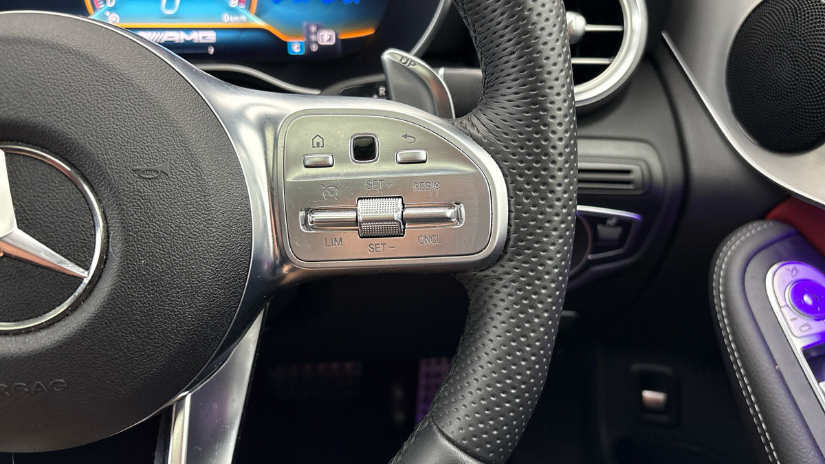 Mercedes-Benz GLC Image 14
