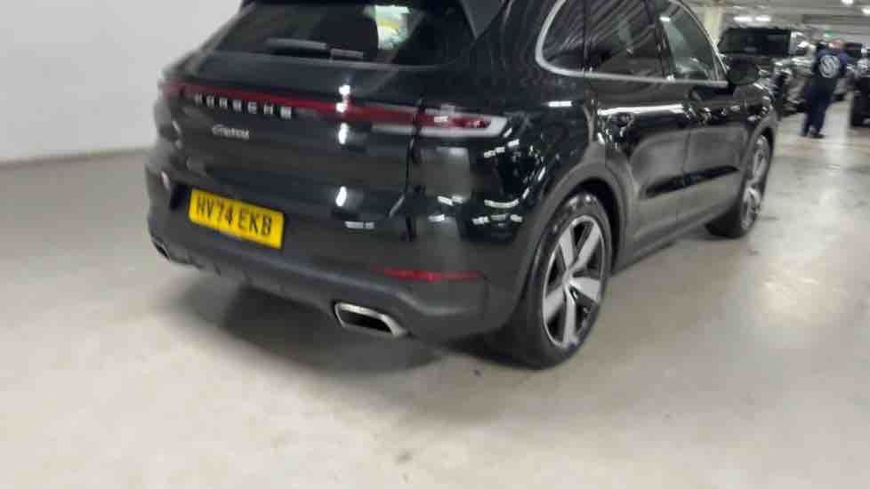 More views of Porsche Cayenne