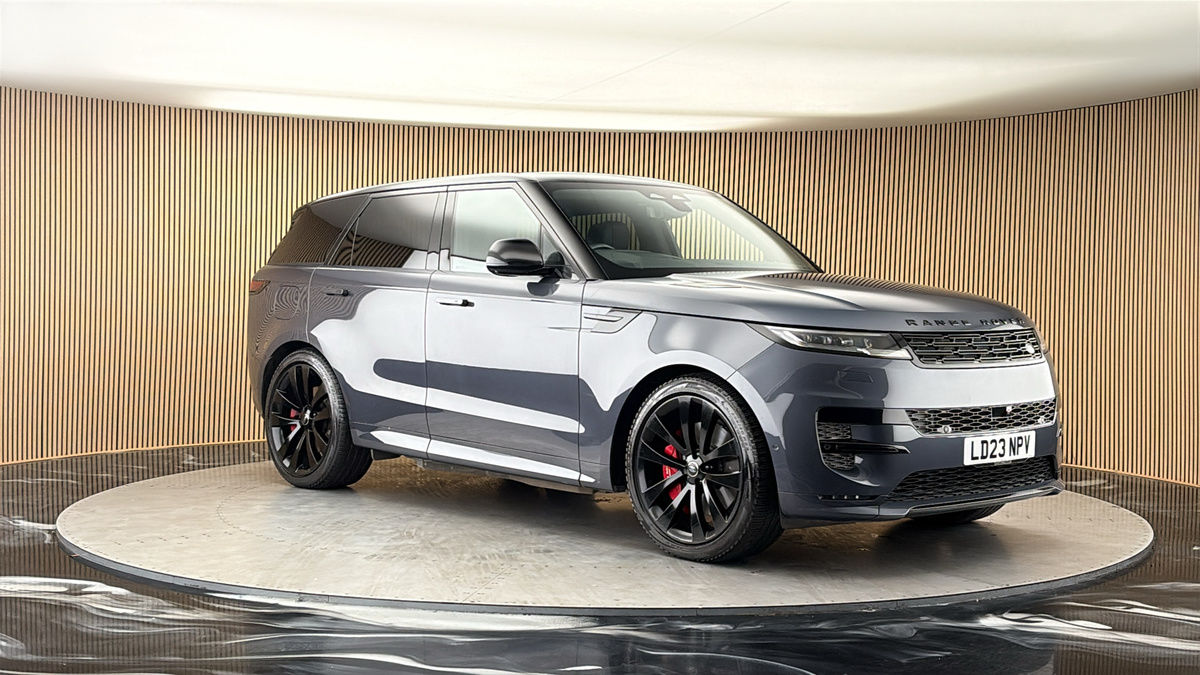 More views of Land Rover Range Rover Sport