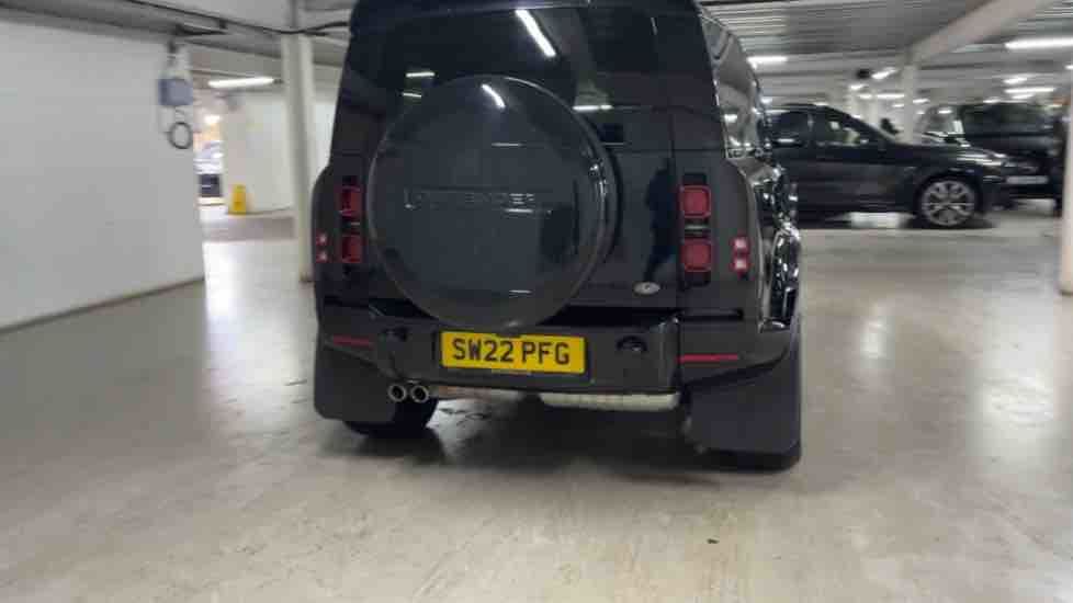 More views of Land Rover Defender 90