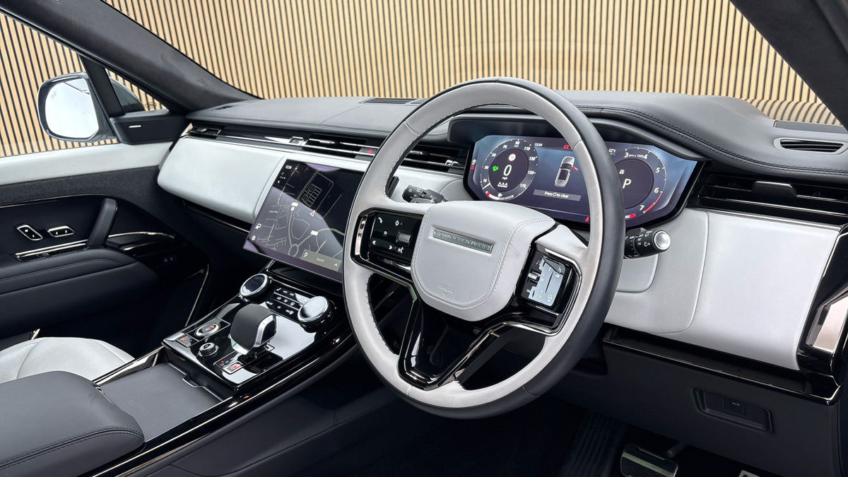 Land Rover Range Rover Sport Image 5
