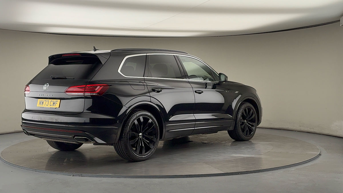 Volkswagen Touareg Image 21