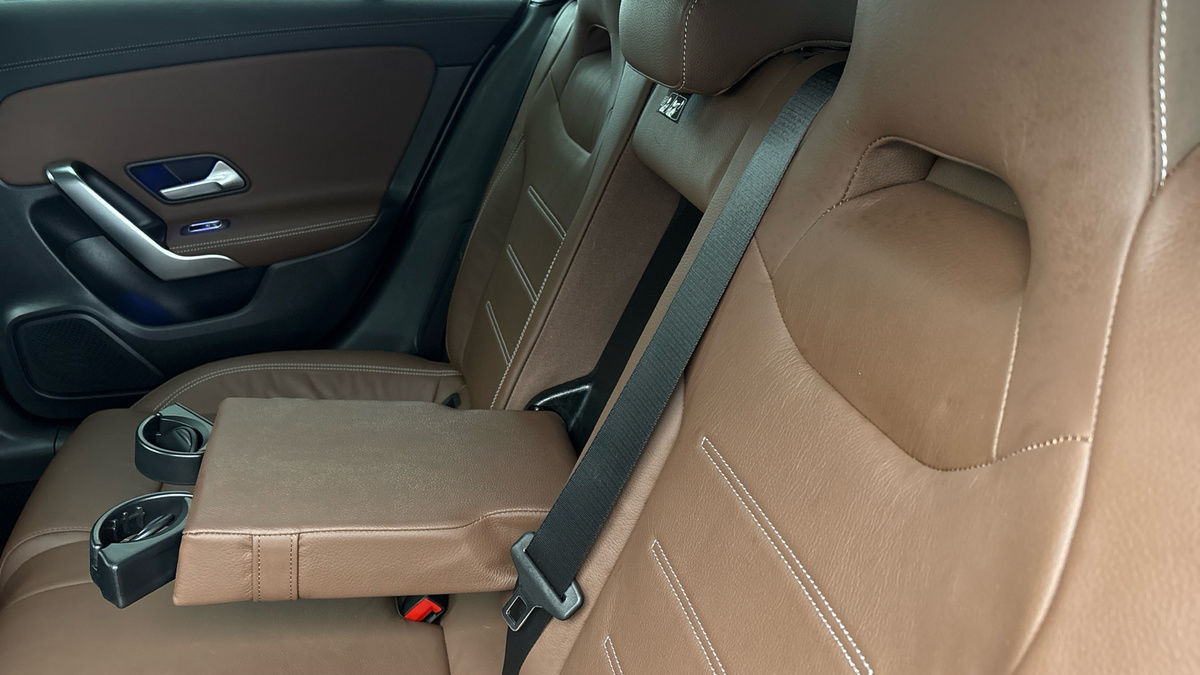 Mercedes-Benz CLA Image 9