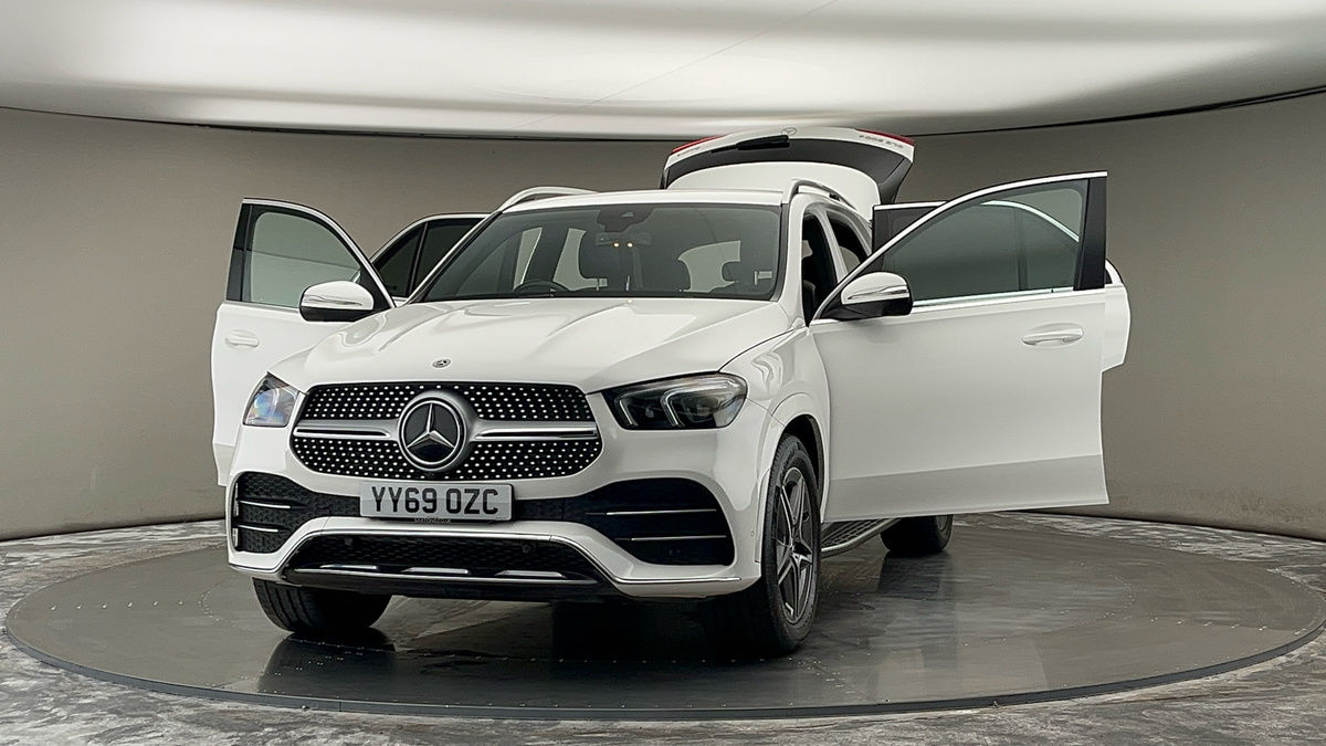 More views of Mercedes-Benz GLE