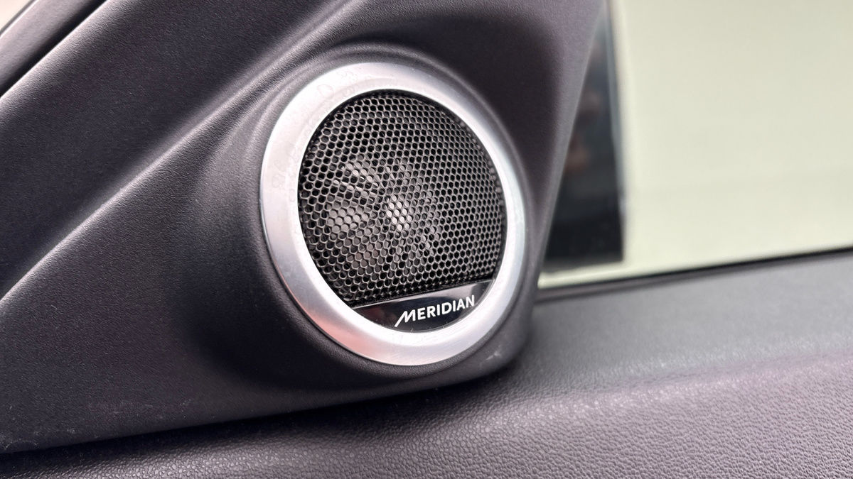 Land Rover Range Rover Evoque Image 25