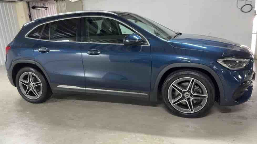 More views of Mercedes-Benz GLA