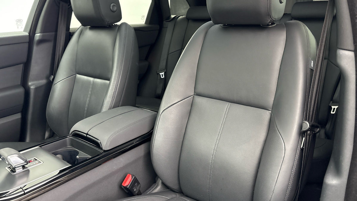 Land Rover Range Rover Velar Image 7