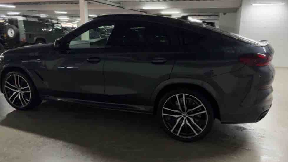 More views of BMW X6