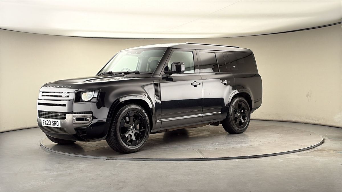 Land Rover Defender 130 Image 20